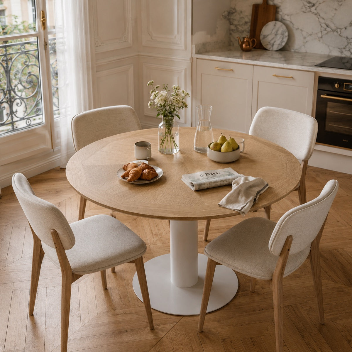 Dimensions de la table ronde Ø110 cm à pied central blanc : hauteur 74 cm, plateau 30 mm, base du pied Ø60 cm