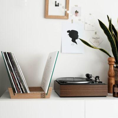 Bac rangement vinyles et accessoires en massif et pied acier