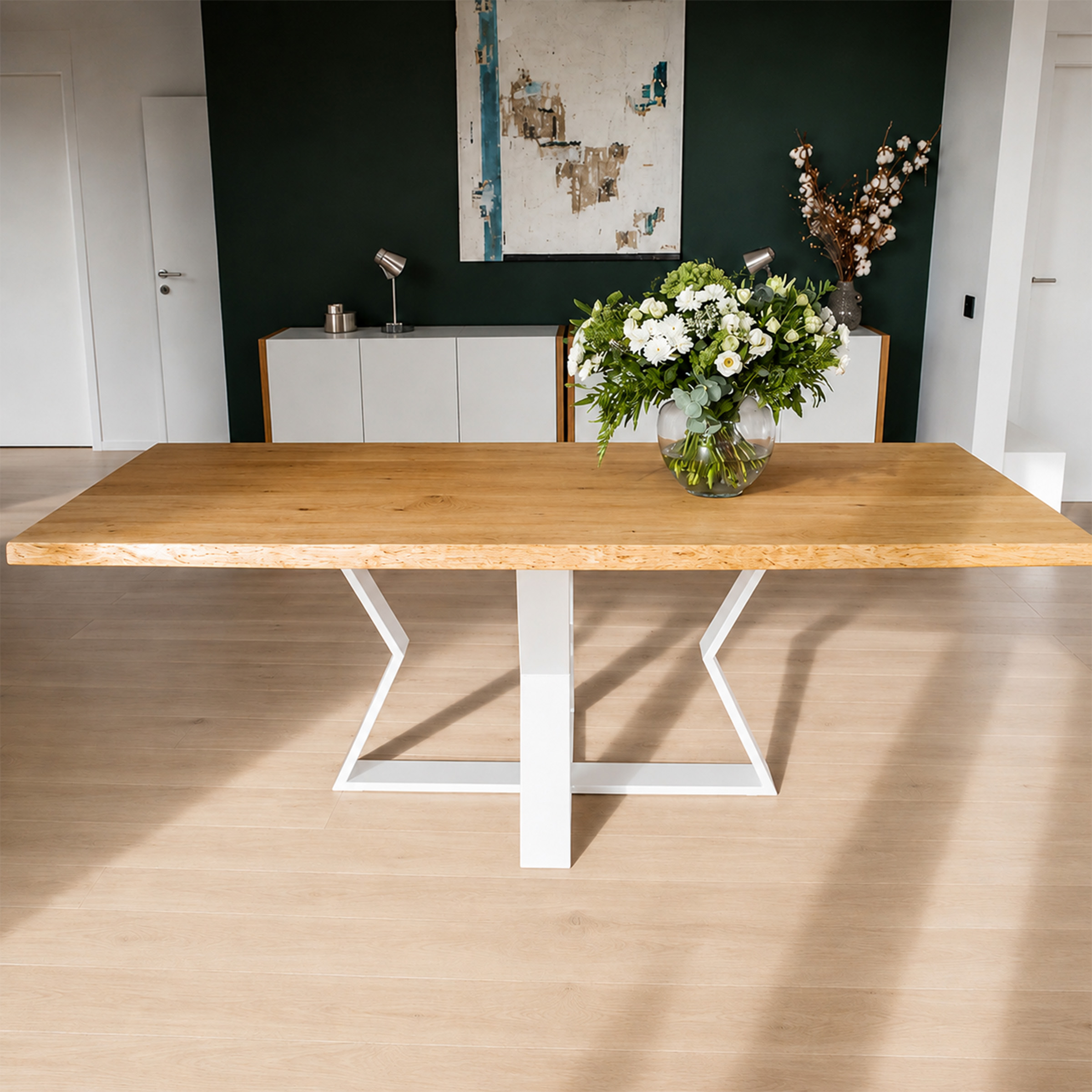 Table-bois-et-metal-blanc table live edge pied central blanc