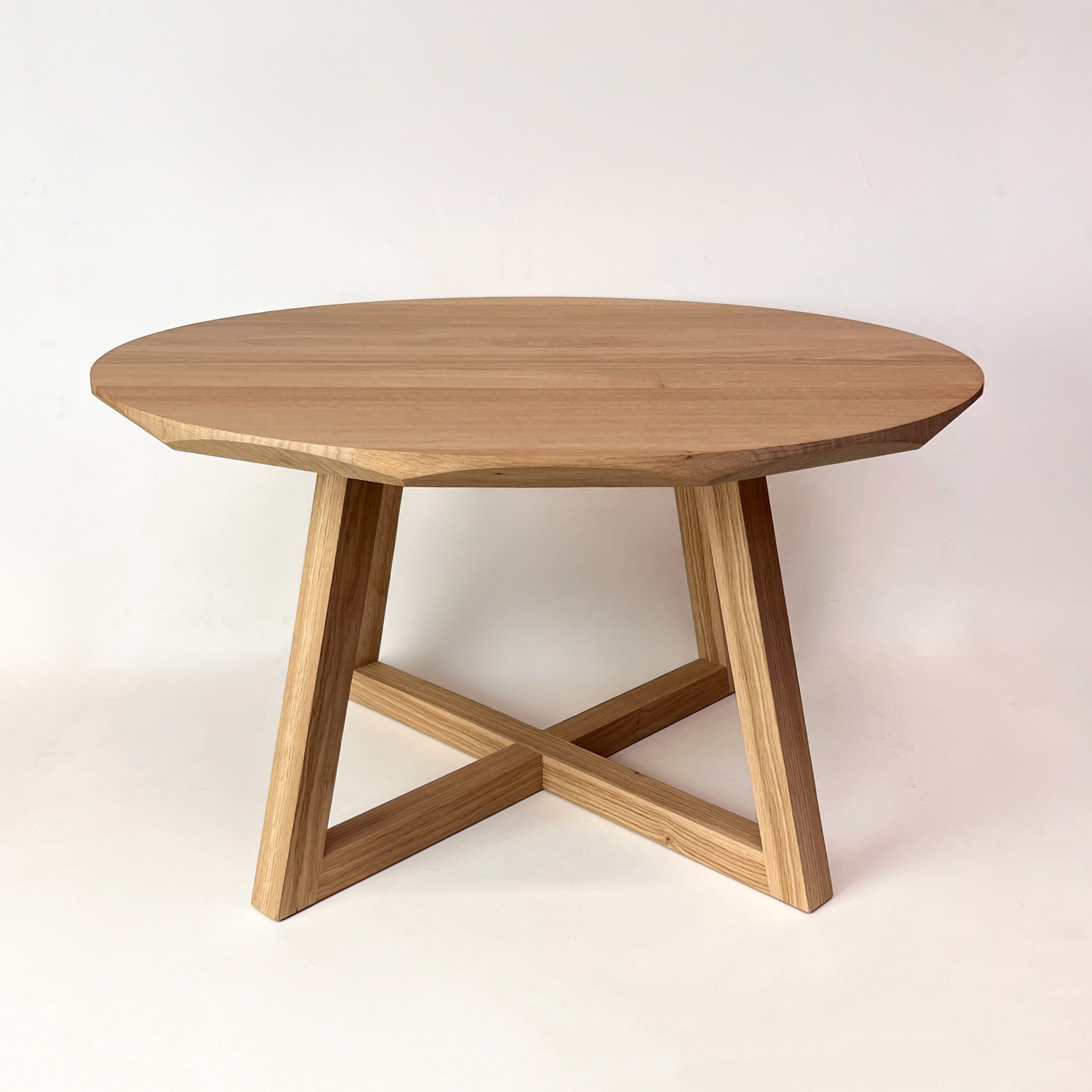 dodecagone_fond_blanc_kopo_crétaion table basse rond en bois massif