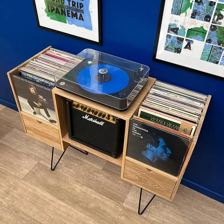 Meuble de rangement pour 200 LP vinyles en chêne massif et acier noir avec tiroirs et enceinte Marshall