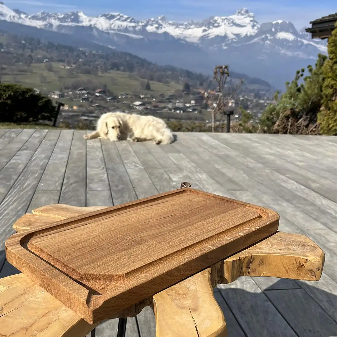 planche én chêne massif et cuir haut de gamme