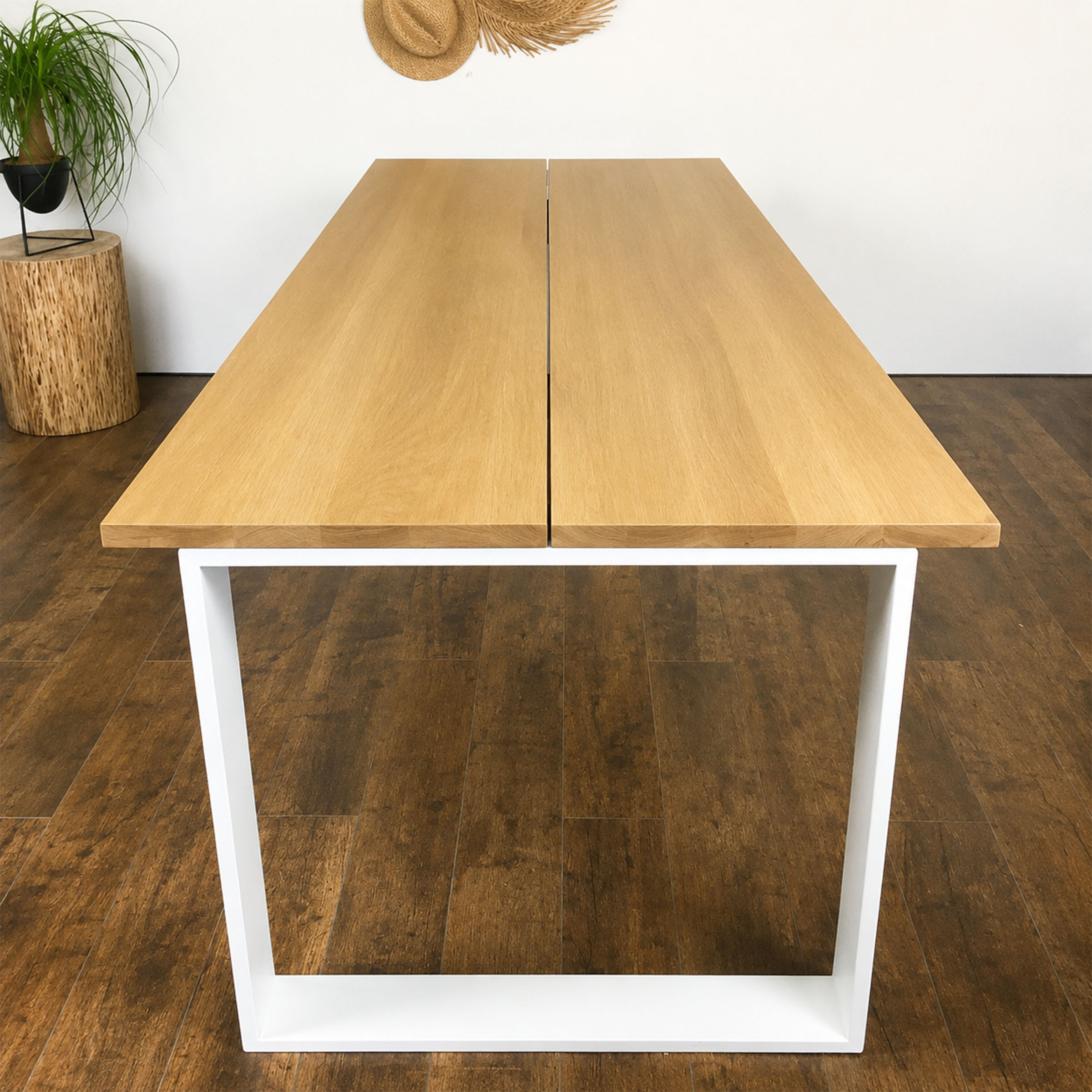 table_manger_bois_clair_pied_blanc_kopo Plateau bois clair huilé, design nordique – table KOPO CRÉATION