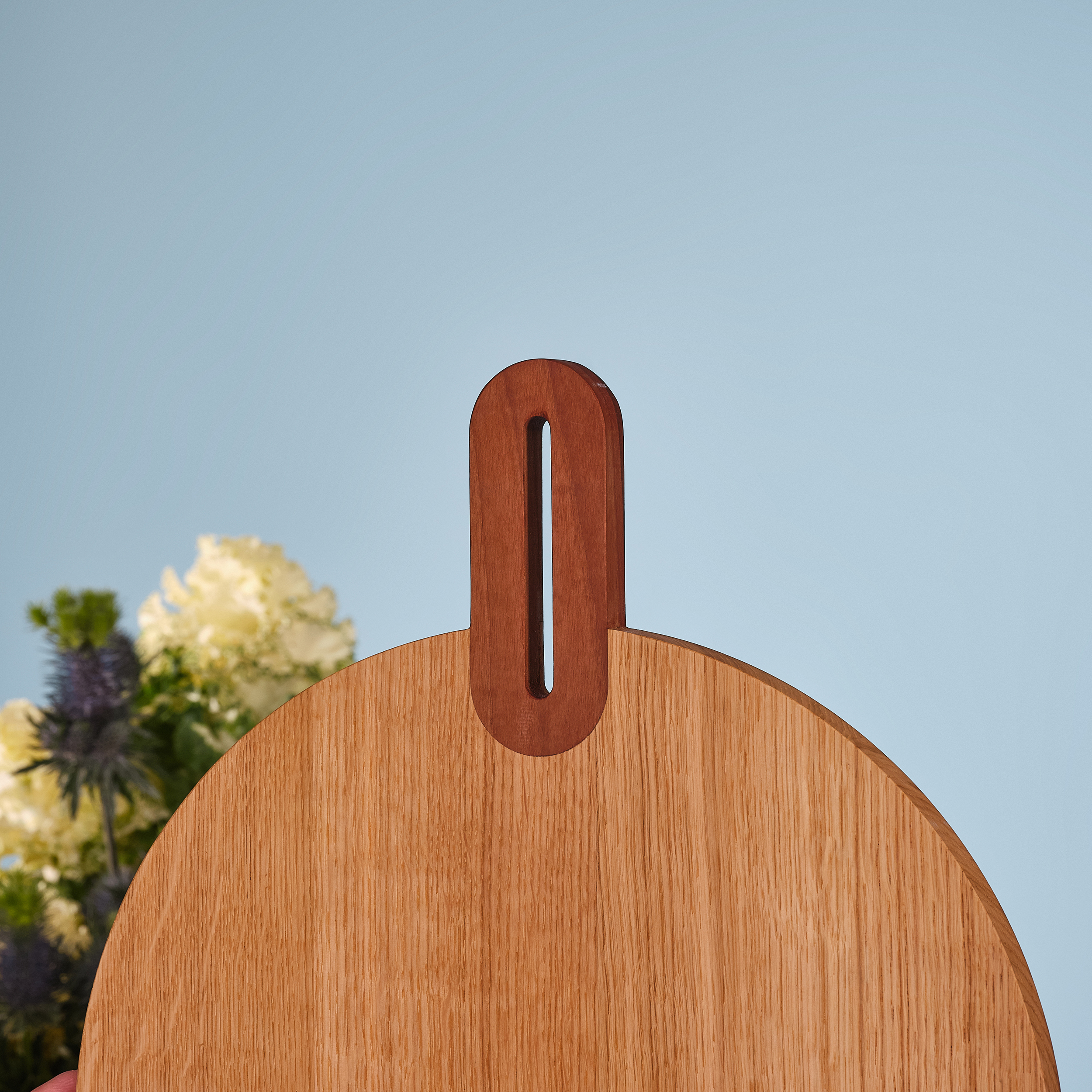 manche_noyer_planche_a_pizza_design_vintage_kopo Chêne massif PEFC finition huilée naturelle – planche à pizza haut de gamme KOPO Création