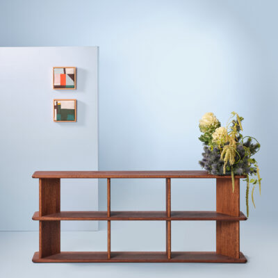 Meuble derrière canapé Mid-Century 140 cm – chêne massif et design années 50, fabrication française